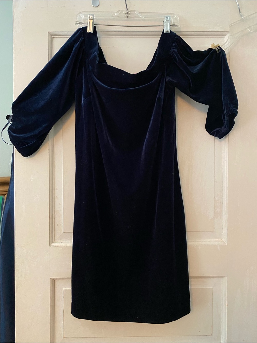 Vince Camuto Blue Velvet Off-The-Shoulder Cocktail/Big Event Dress Size 10